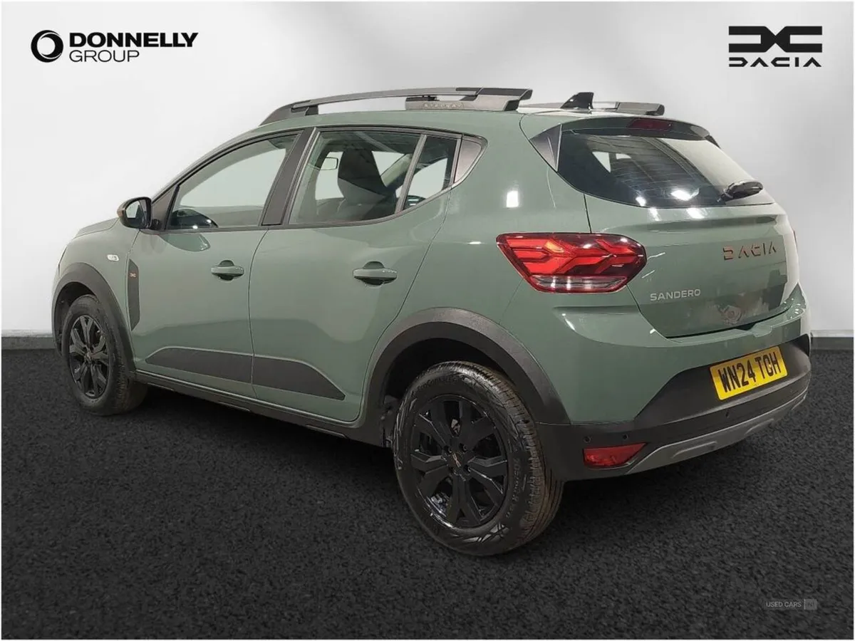 Dacia Sandero Stepway 1.0 TCe Extreme 5dr - Image 2