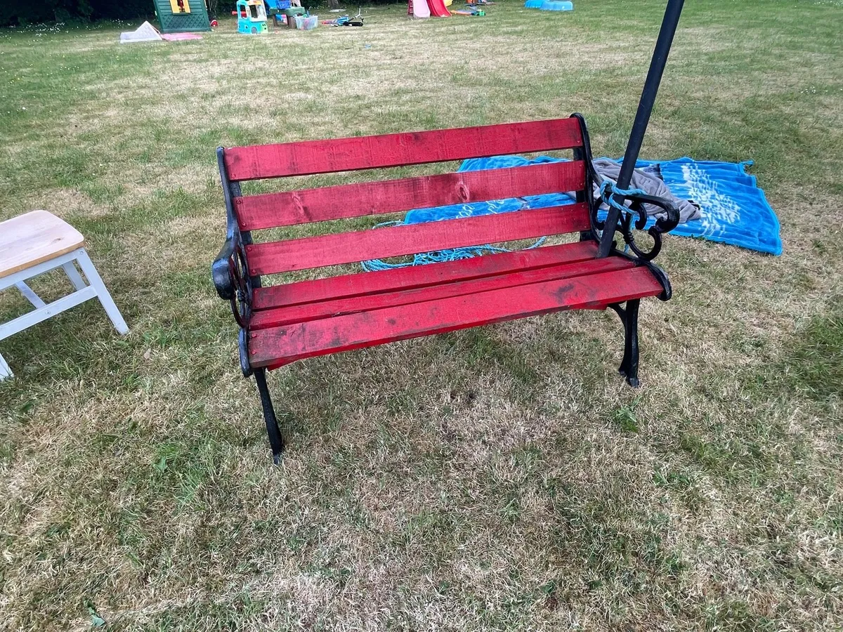 Heavy cast iron bench - Image 2