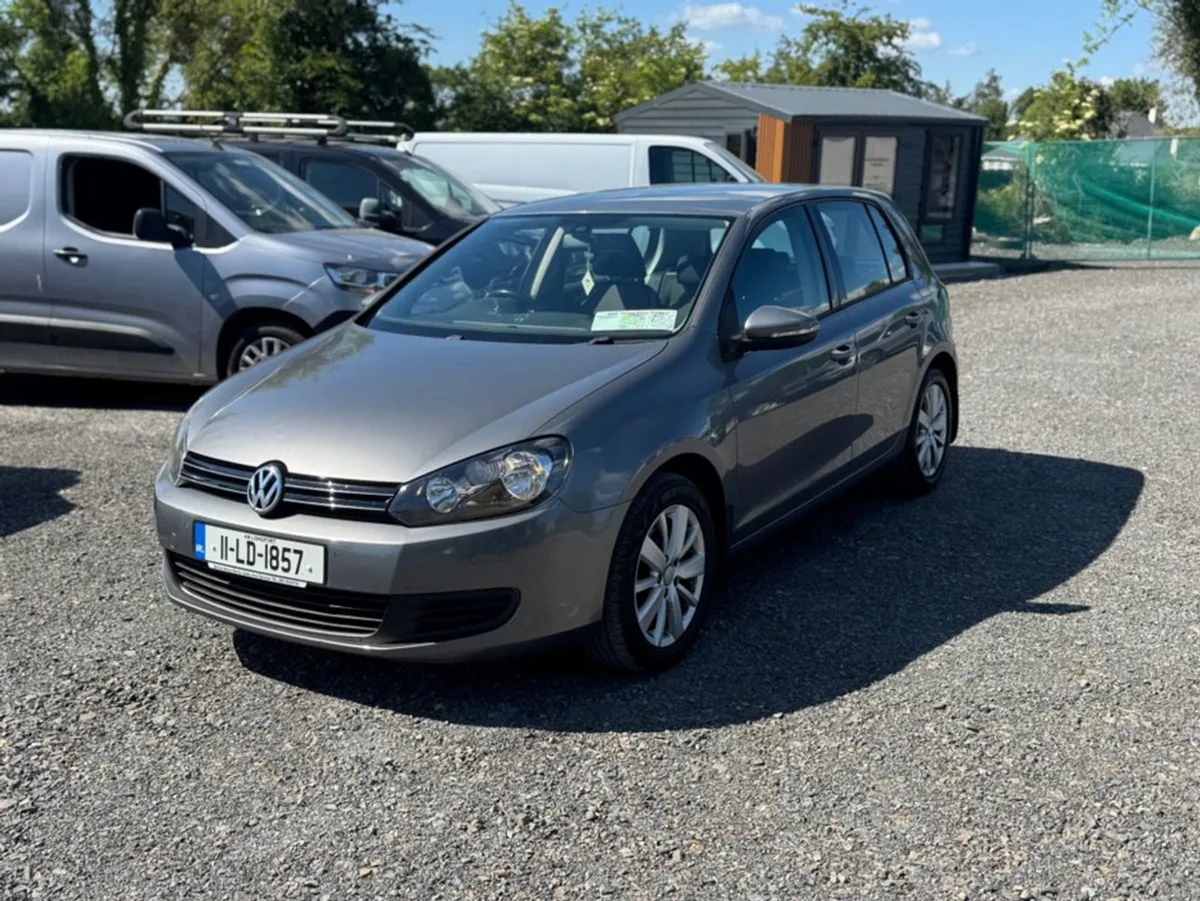 Volkswagen Golf 1.6 TDI Match 105PS 5DR - Image 1