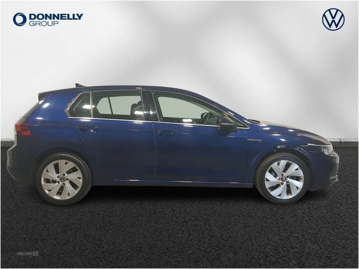 Volkswagen Golf 2.0 TDI 150 Style 5dr DSG - Image 3