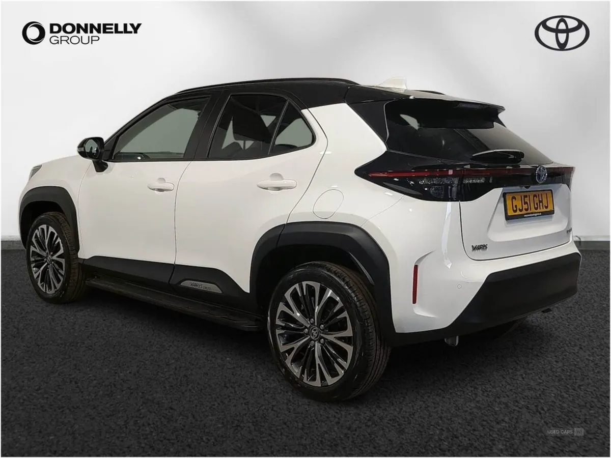 Toyota Yaris Cross 1.5 Hybrid Excel 5dr CVT - Image 2