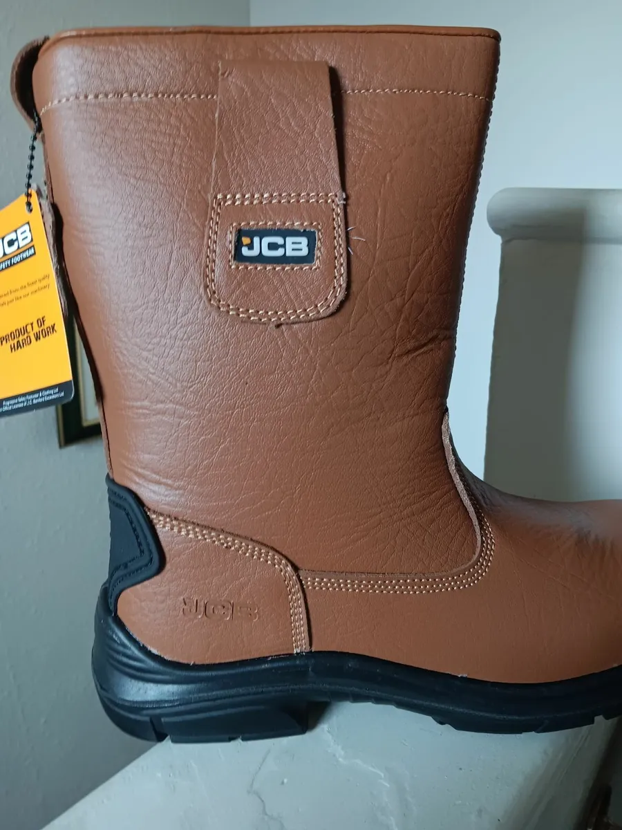 JCB SAFETY RIGGER BOOTS (NEW) - Image 1