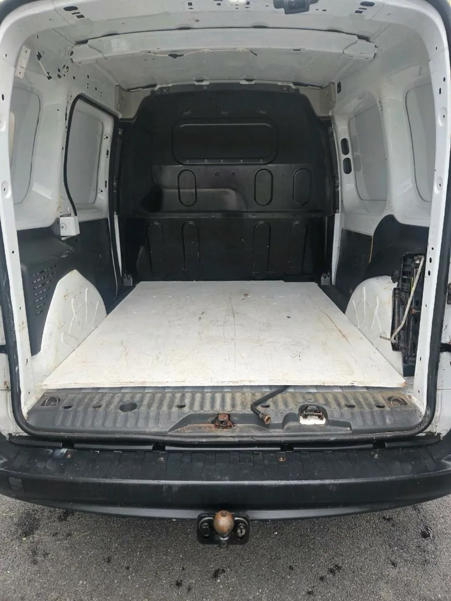 Renault kangoo - Image 4