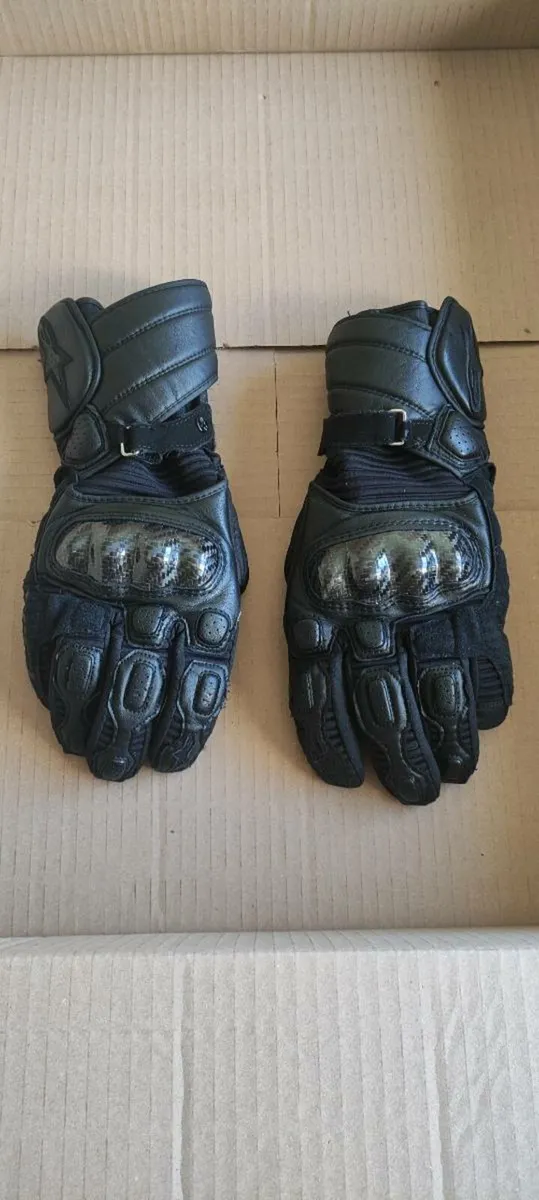 Alpinestars Motorbike Gloves Size M - Image 1