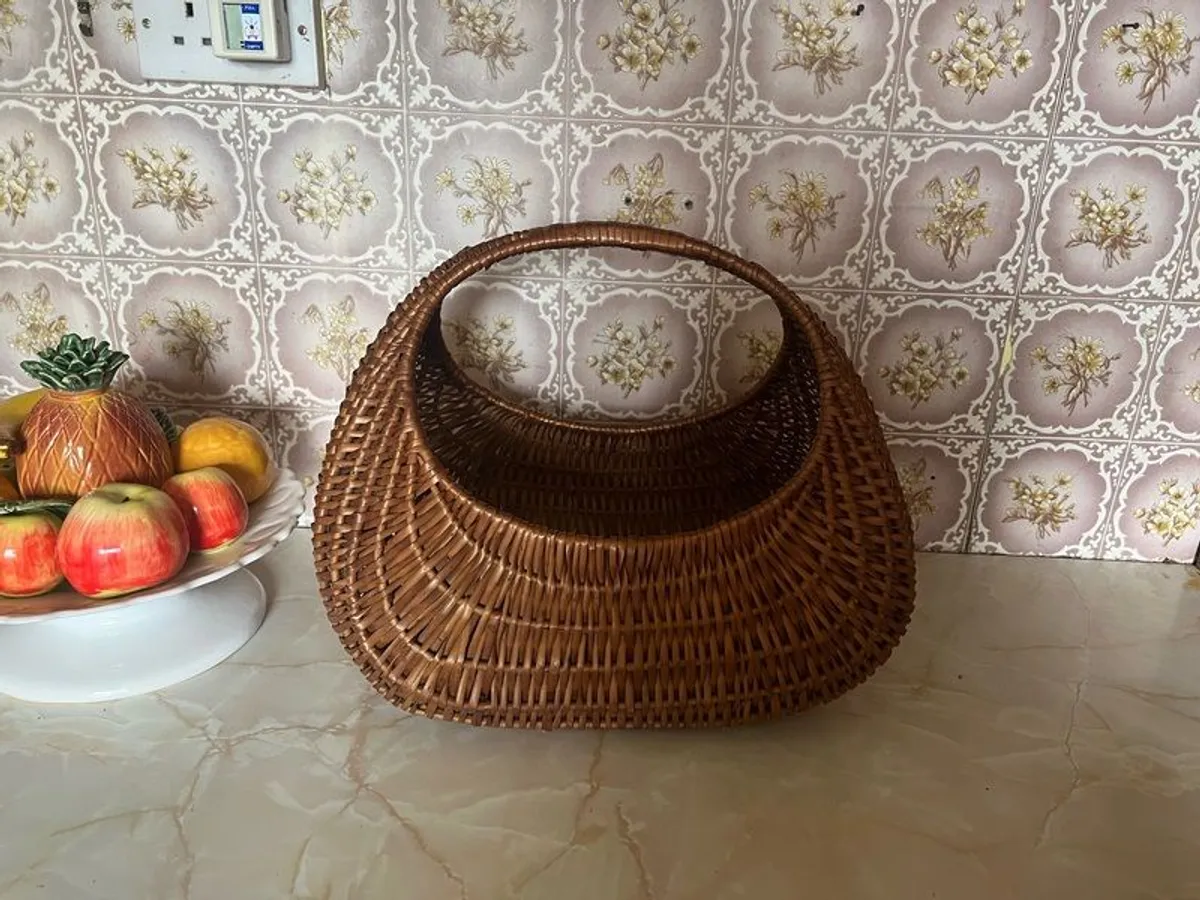 Vintage Wicker Gondola Baskets X 2 - Image 2