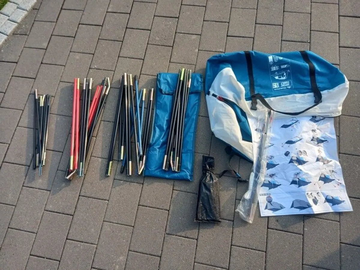 4-man Decathlon family tent - Image 1