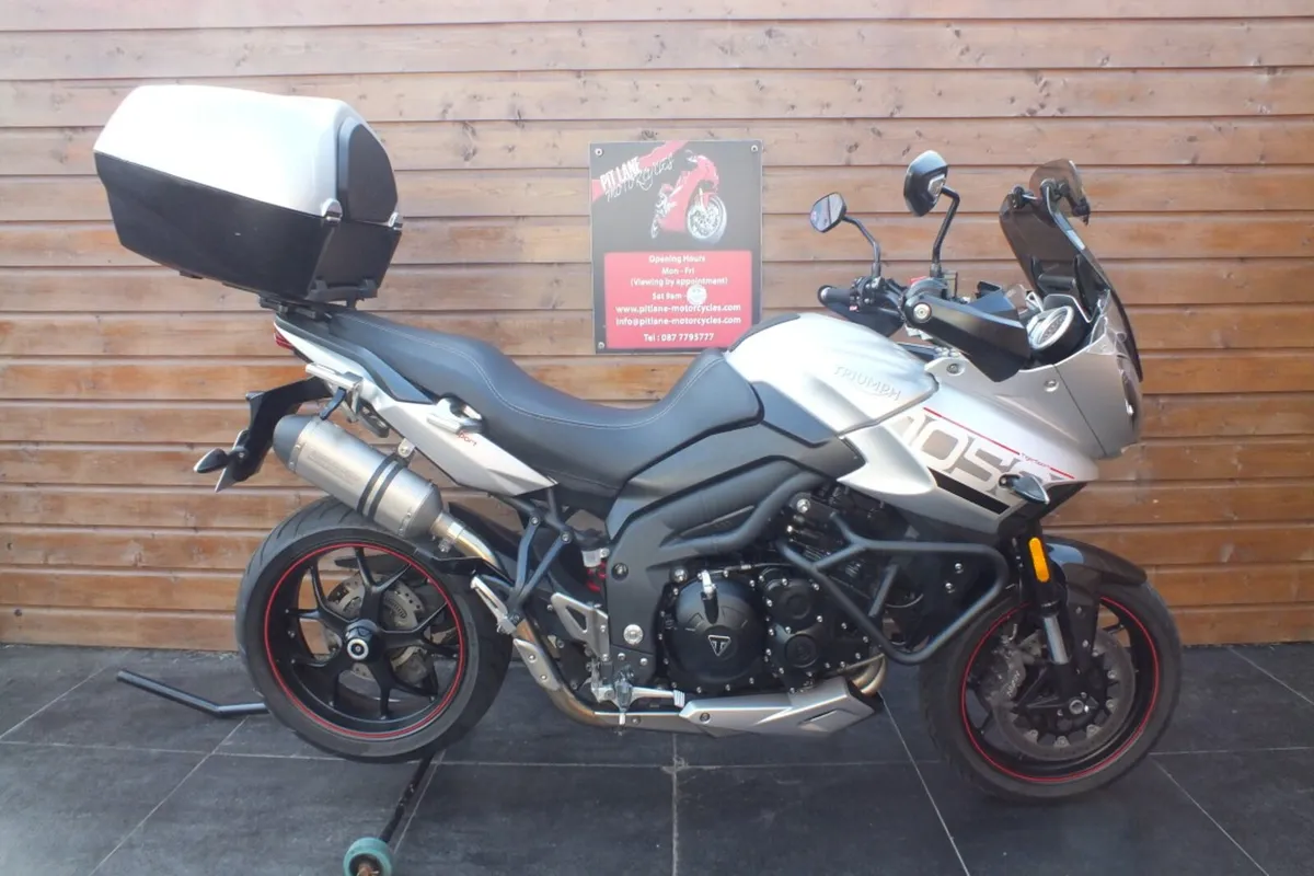 2017 Triumph Tiger 1050 Sport (MINT & Loaded) - Image 2