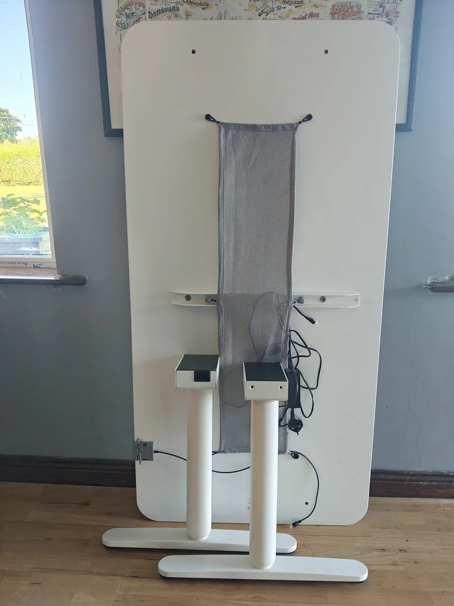 Standing desk - electric - Image 3