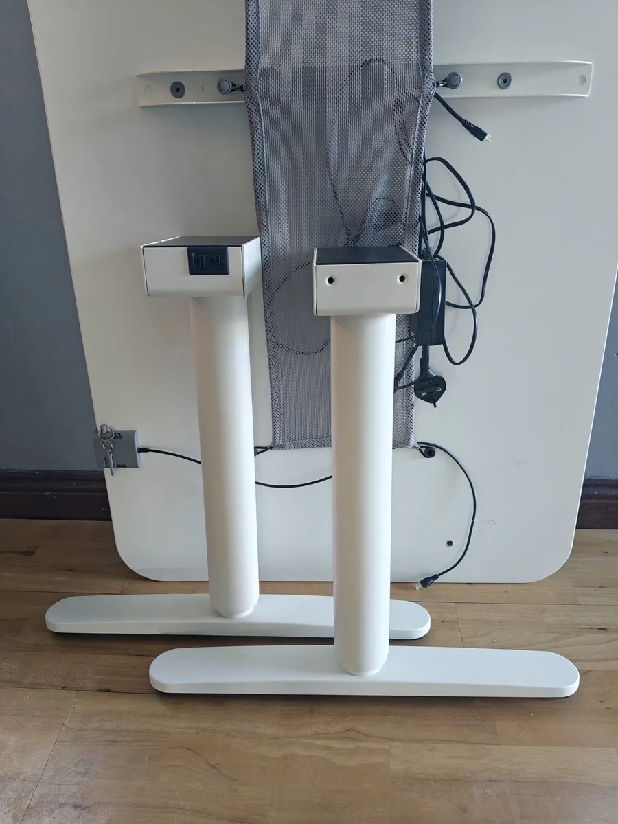 Standing desk - electric - Image 4