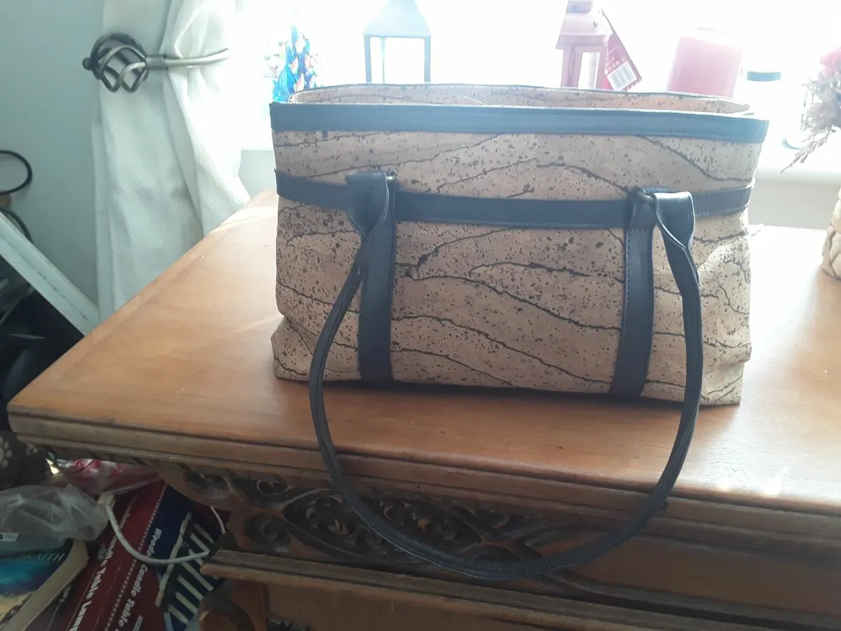 New condition designer bag rarely used - Image 2