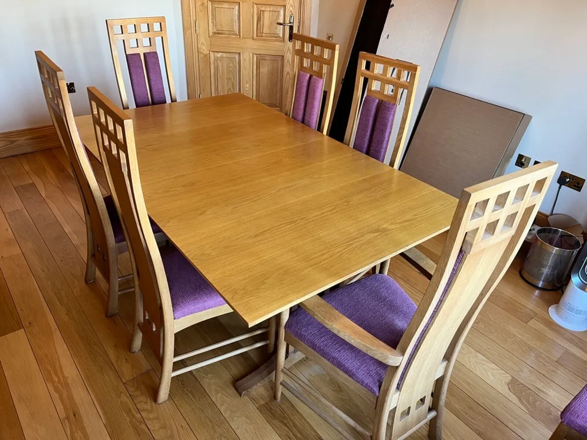 Dining table and chairs - Image 2