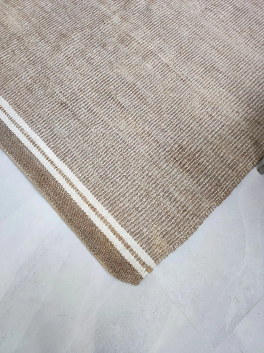 Rug, 200cm x 300cm - Image 4