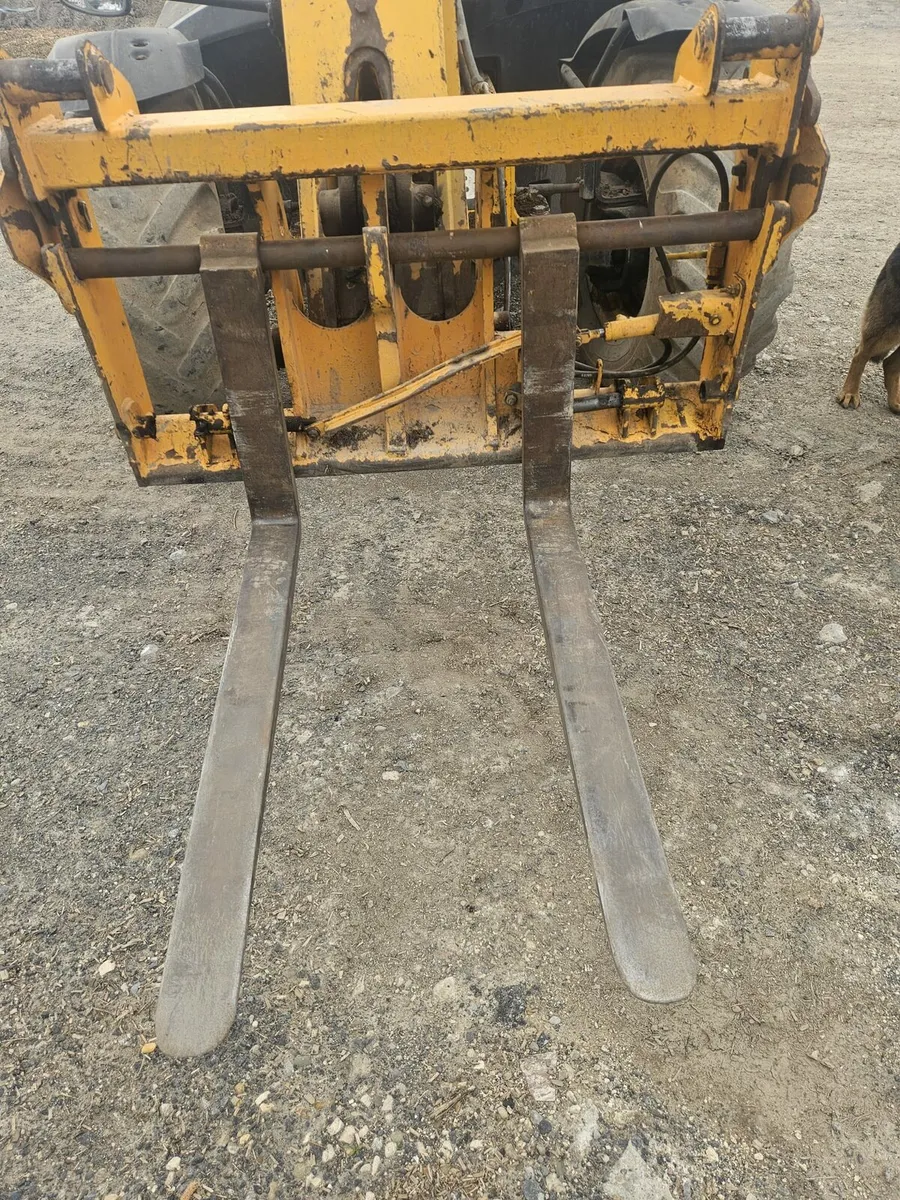 Jcb forks - Image 2