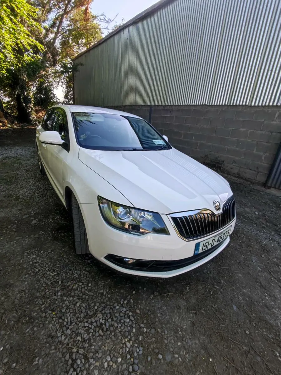 Skoda superb 2L diesel auto dsg - Image 2
