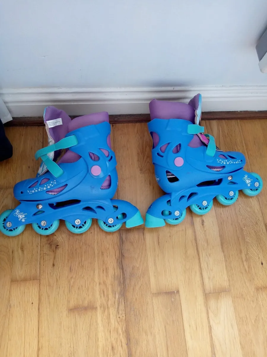 Roller skates - Image 1