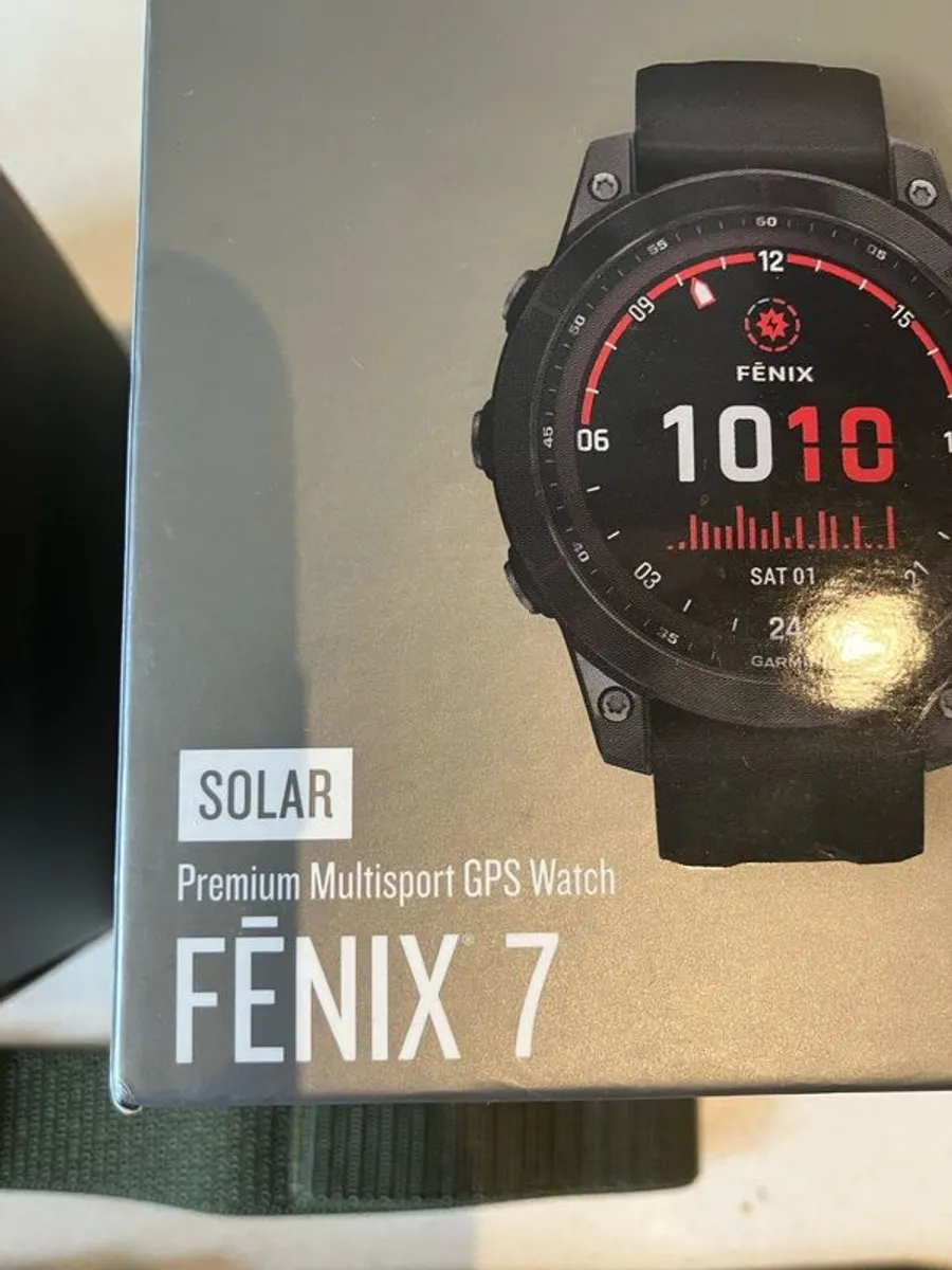 Garmin Fenix 7 Solar - Image 1