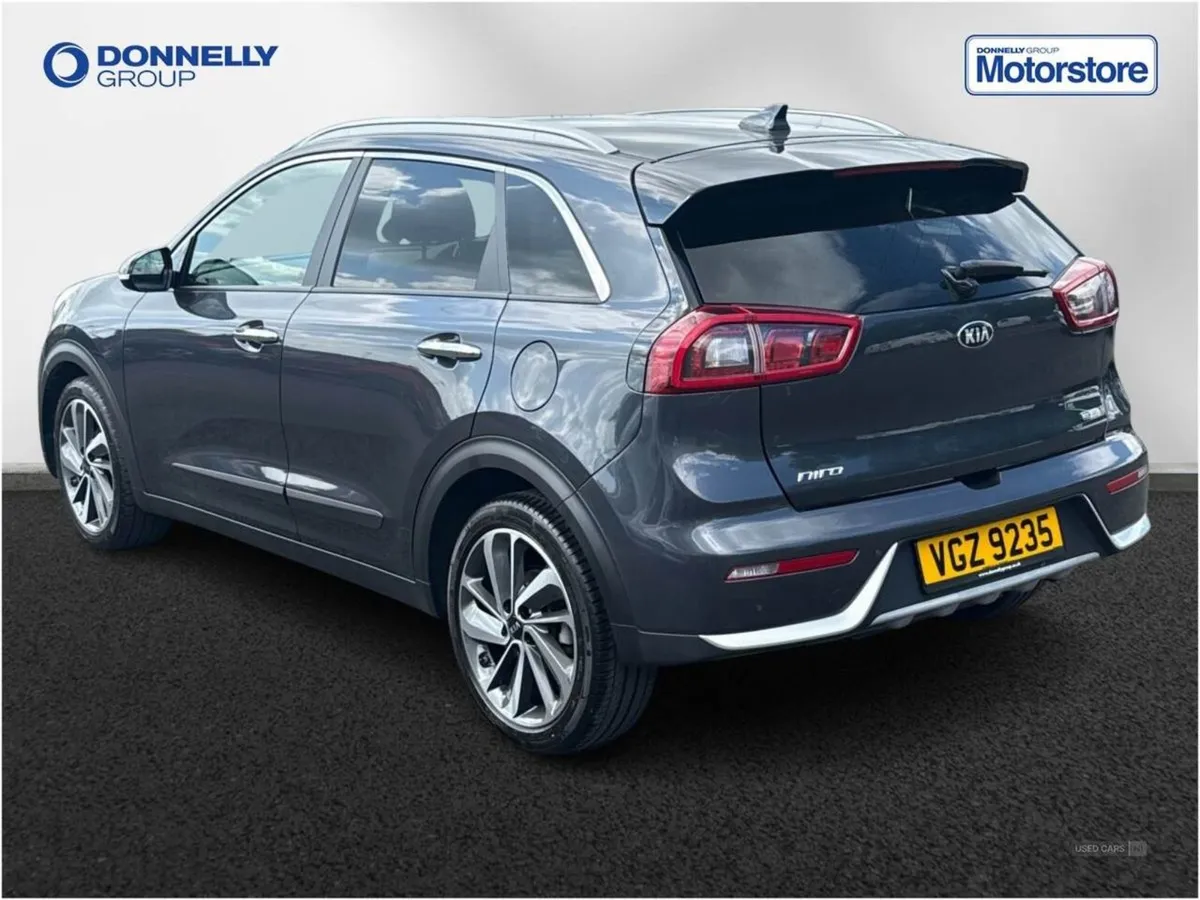 Kia Niro 1.6 GDi Hybrid 3 5dr DCT - Image 2