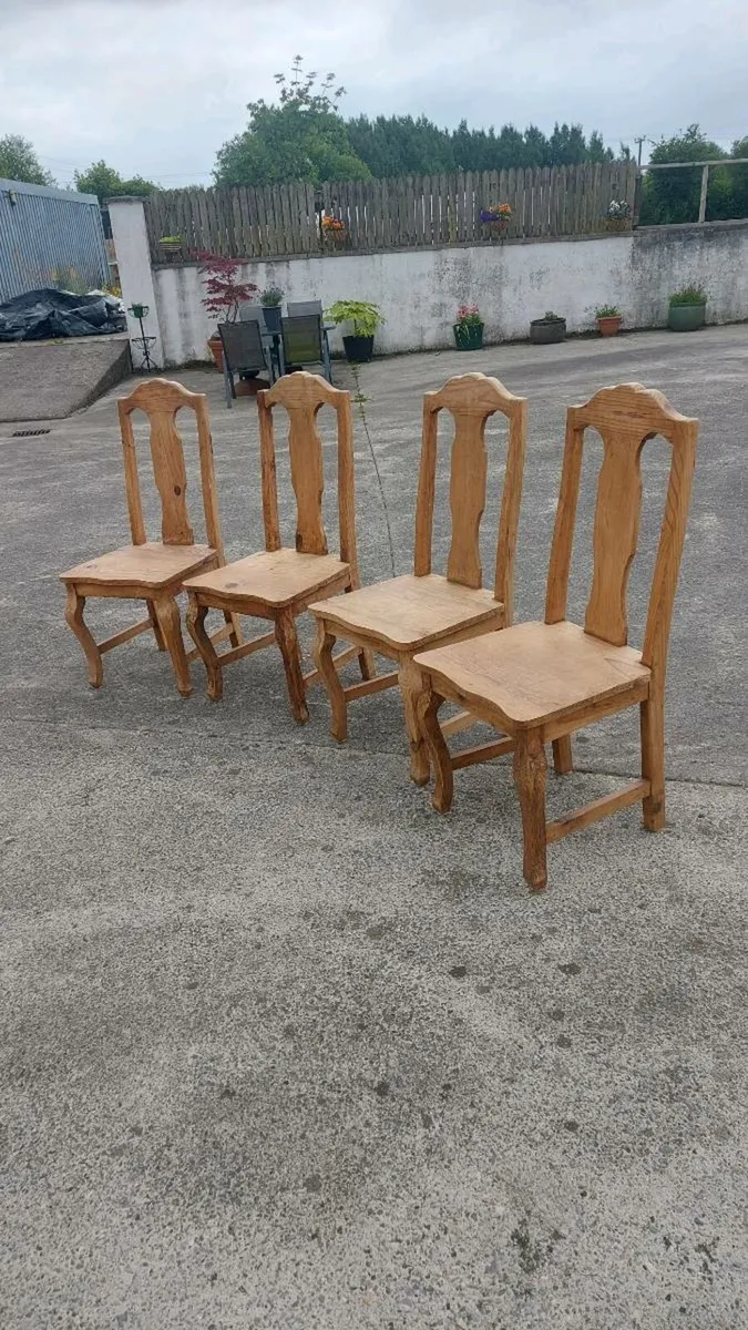 Four sturdy rustic dining chairs - Image 2