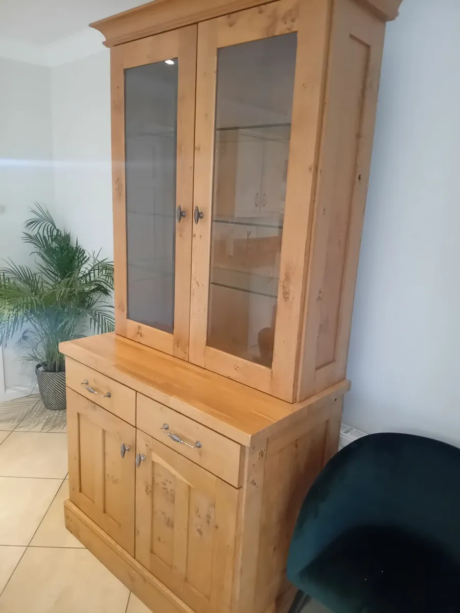 Pippy Oak Dresser OFFERS - Image 1