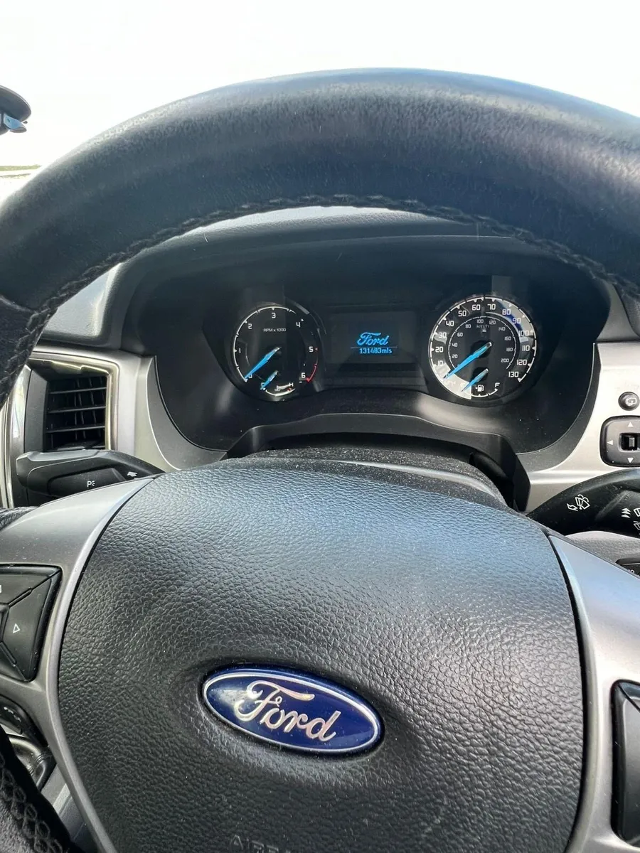 Ford ranger - Image 3