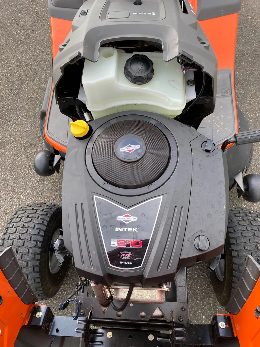 Husqvarna ride on - Image 4