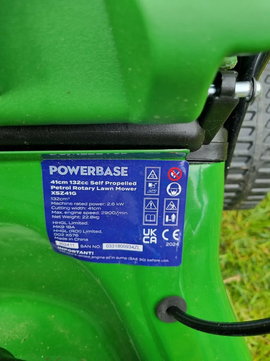 New lawnmower for sale self drive - Image 3