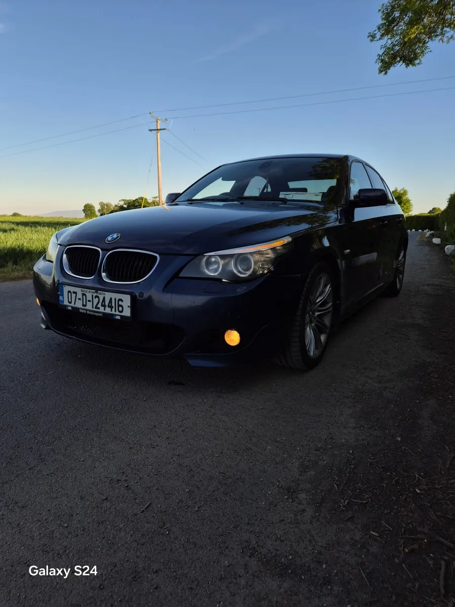BMW 5-Series 2007 - Image 1