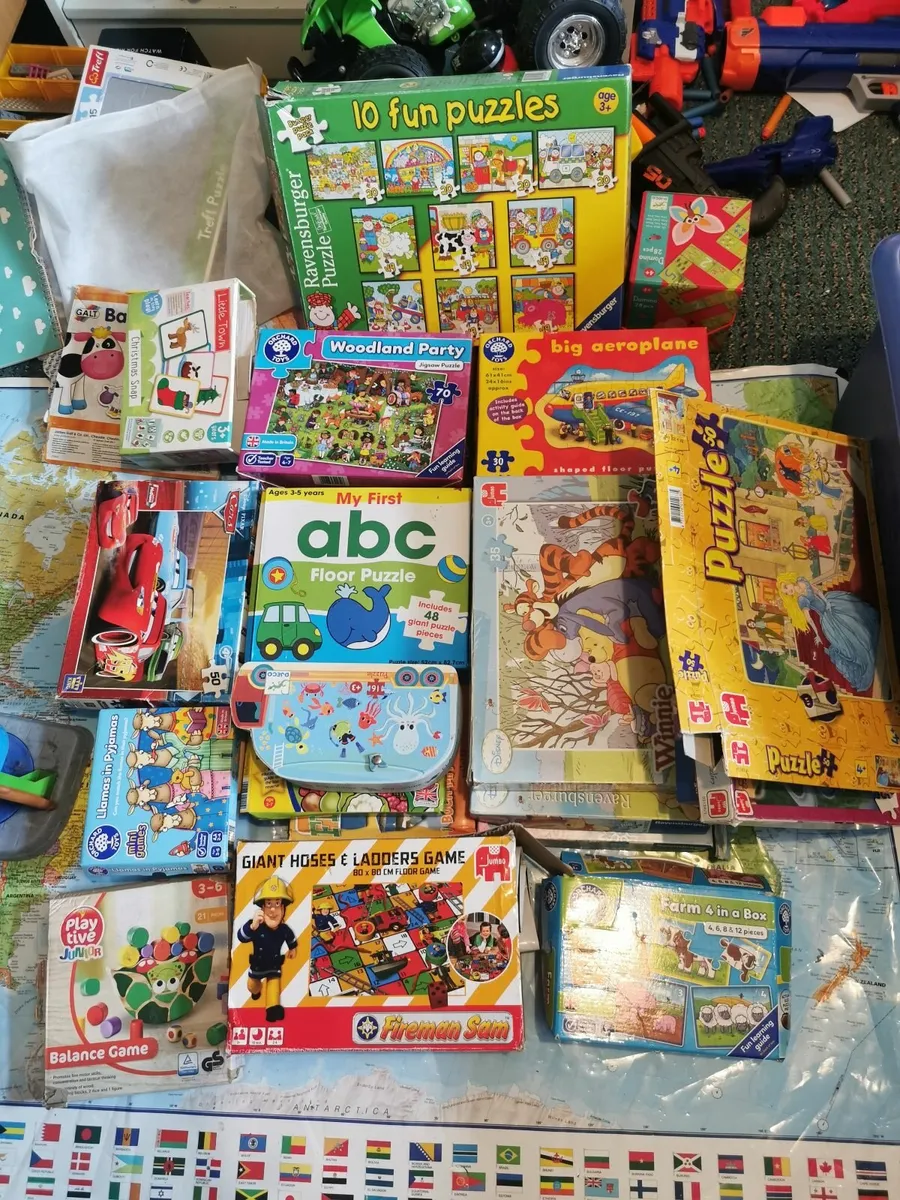 Kids jigsaws and games