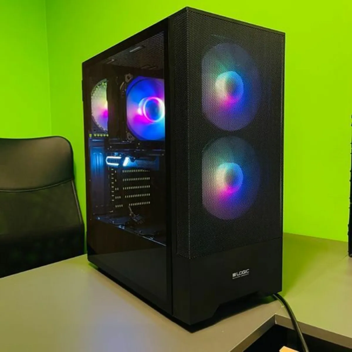 PC Gaming Ryzen 5 7600X, RTX 4060 Ti, 32GB DDR5 - Image 1