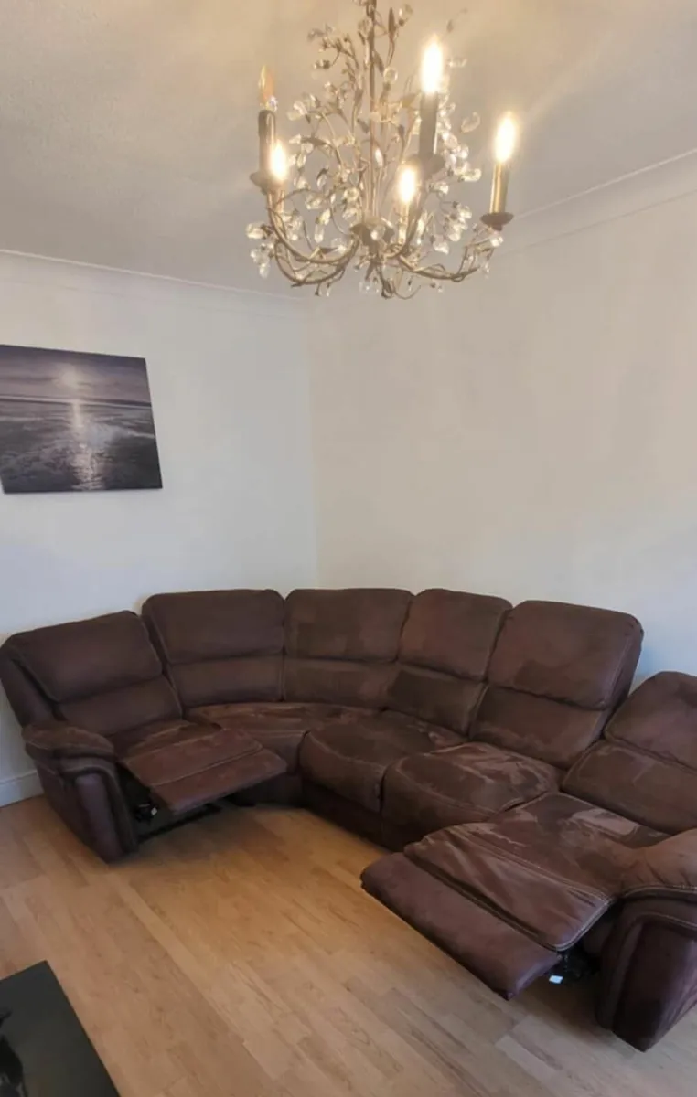 Corner recliner sofa - Image 1