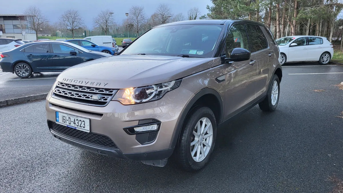2016 Landrover discovery 2.0D 7 Seater - Image 3