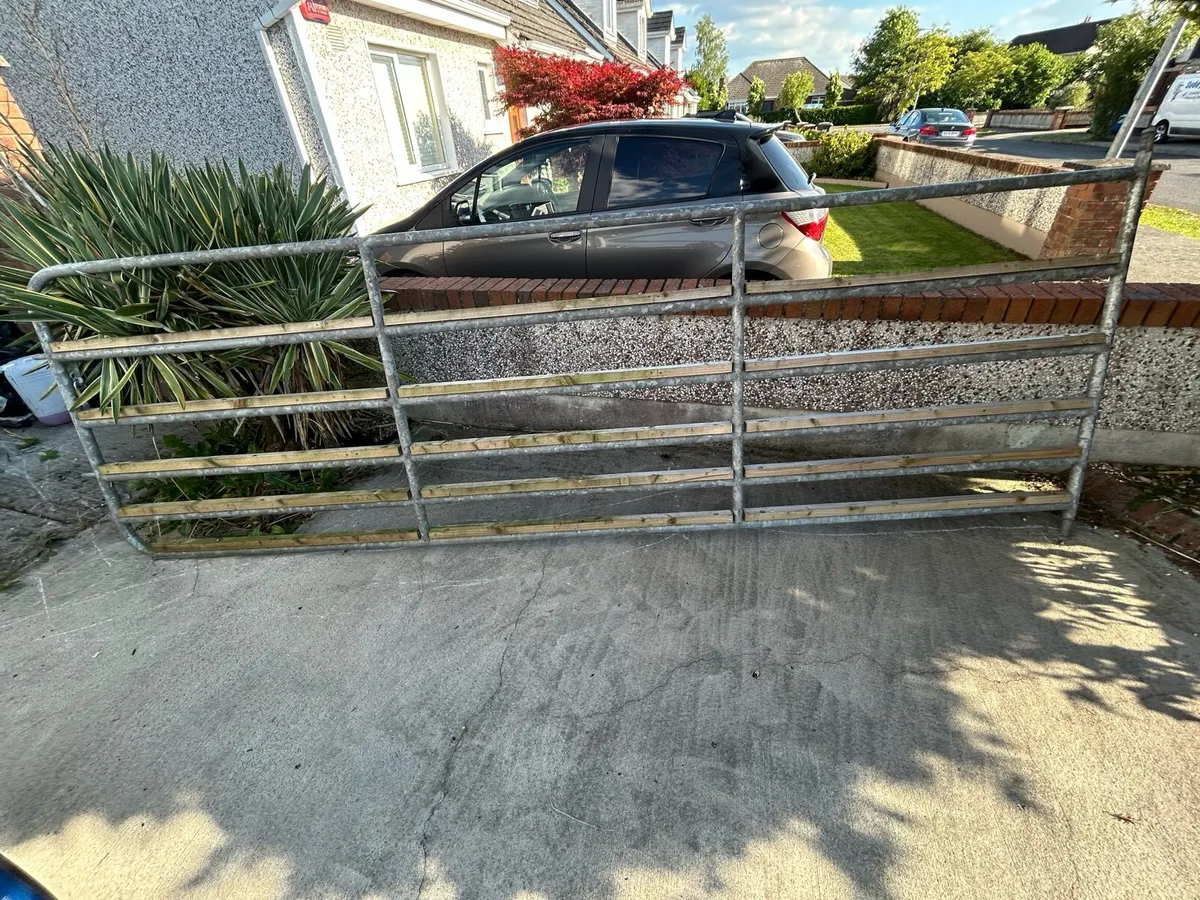 Farm gate