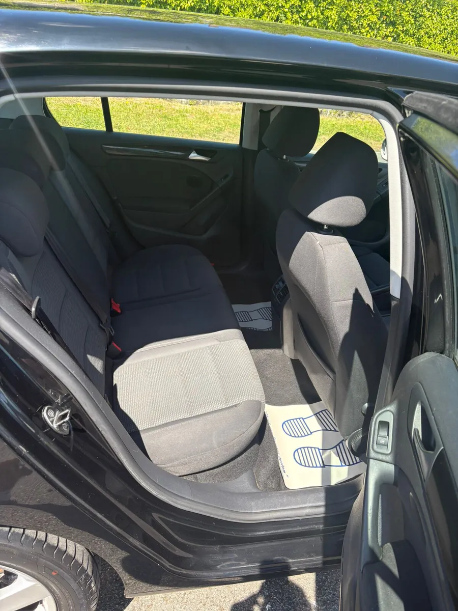 Volkswagen Golf 2012 - Image 3
