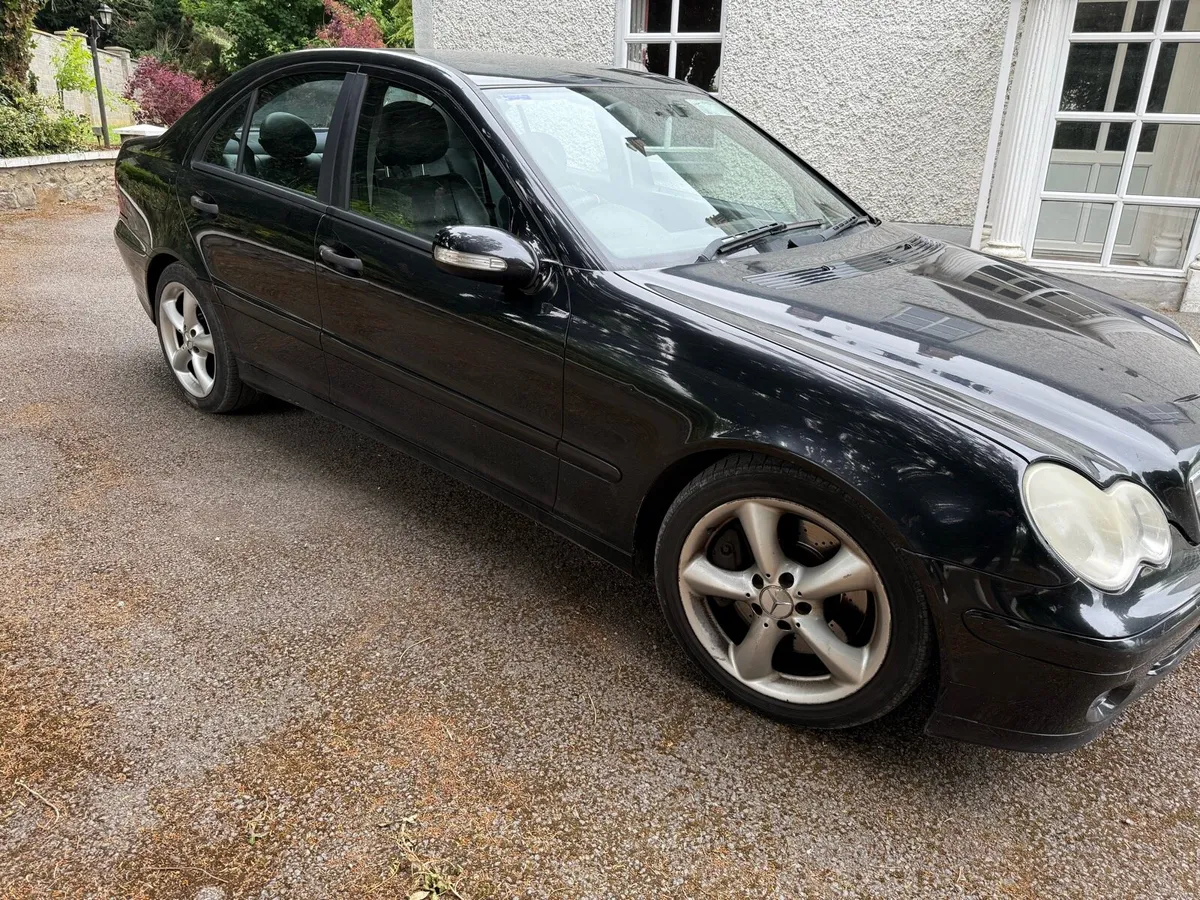 Merc c180 2006 - Image 2