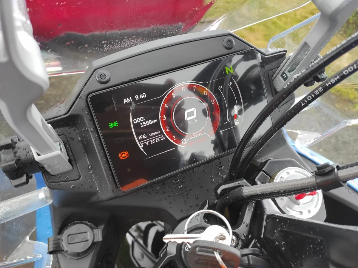 CF MOTO 650 MT - Image 1