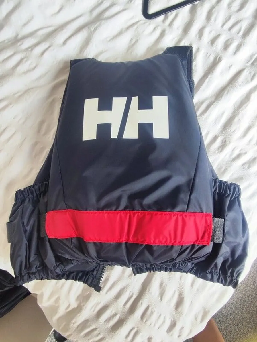 HellyHansen - Image 3