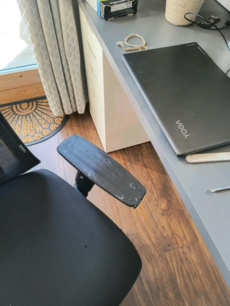Office chair - Image 4