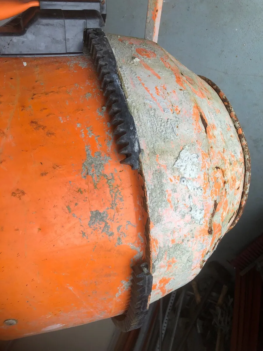 Cement mixer - Image 3