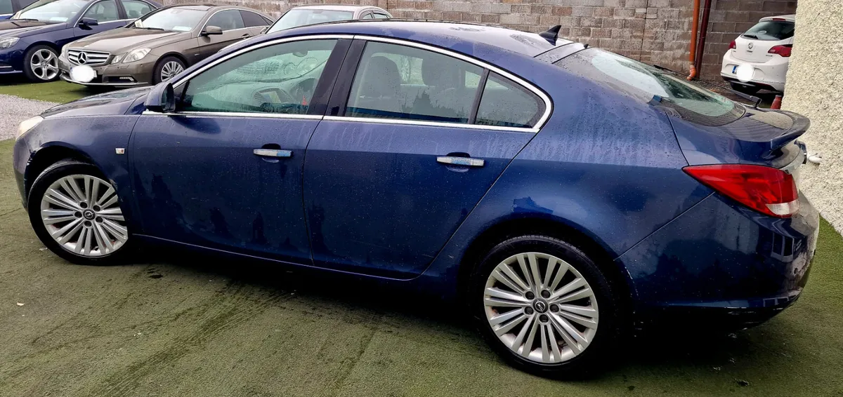 Opel Insignia AUTO NCT TAX SPEC EDIT 160BHP - Image 3