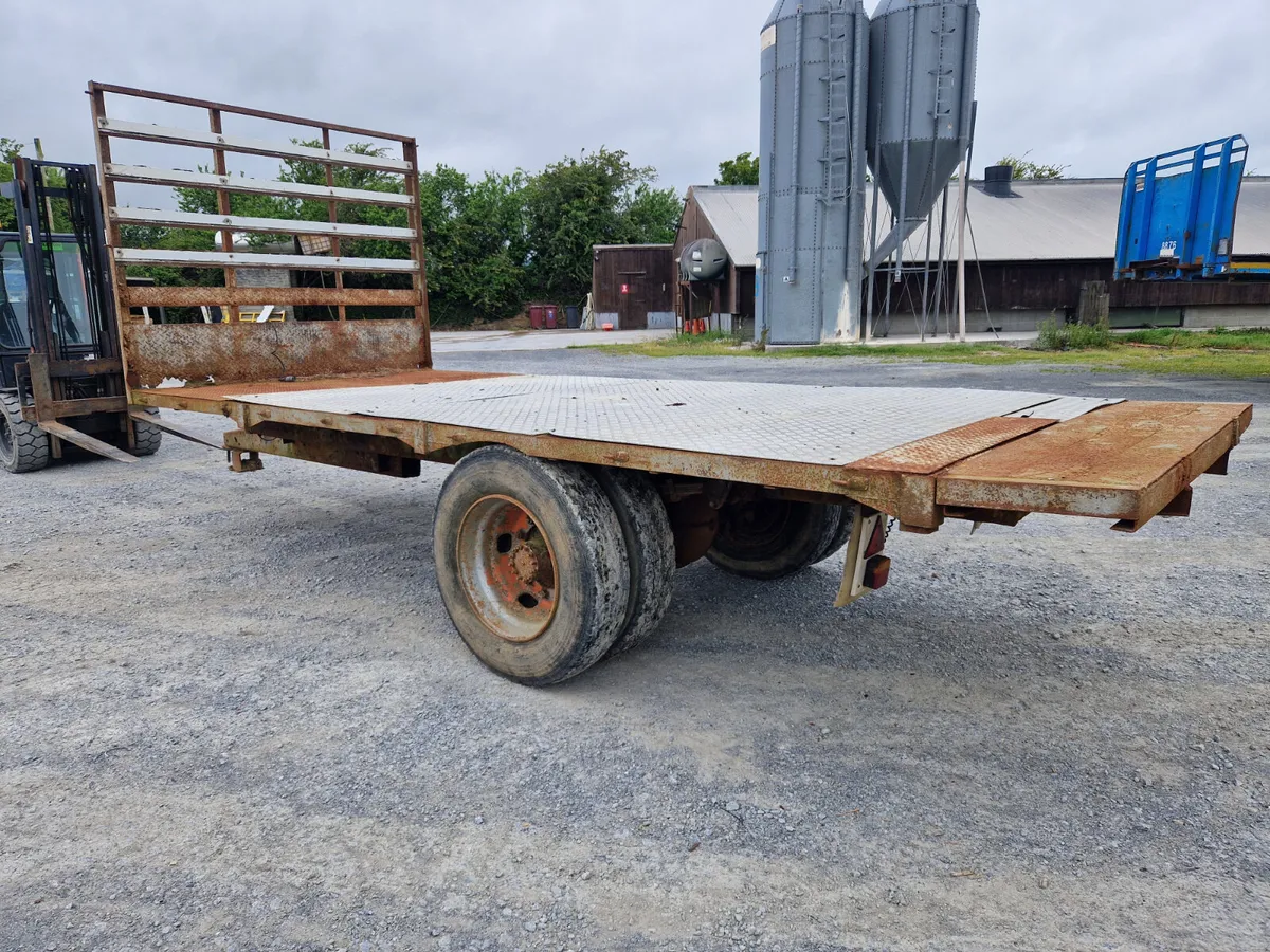 Bale trailer - Image 2
