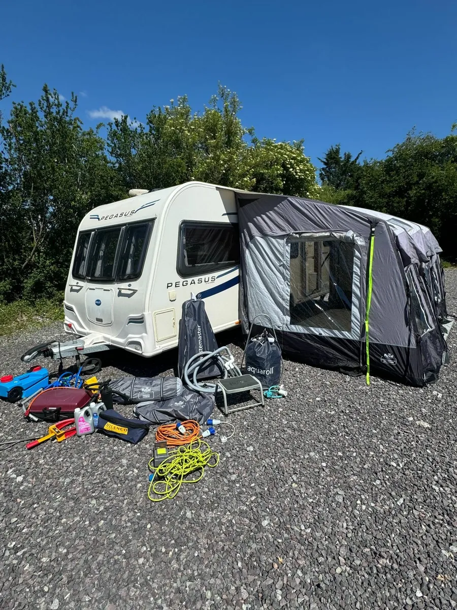 2013 Bailey Pegasus 6 Berth Triple Bunk Air Awning - Image 3