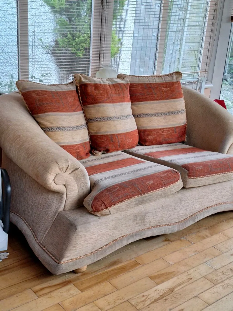 3 Piece Sofa - Image 2