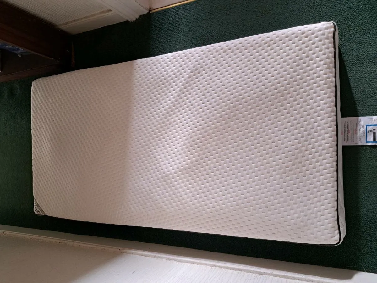 Cot mattress - Image 1