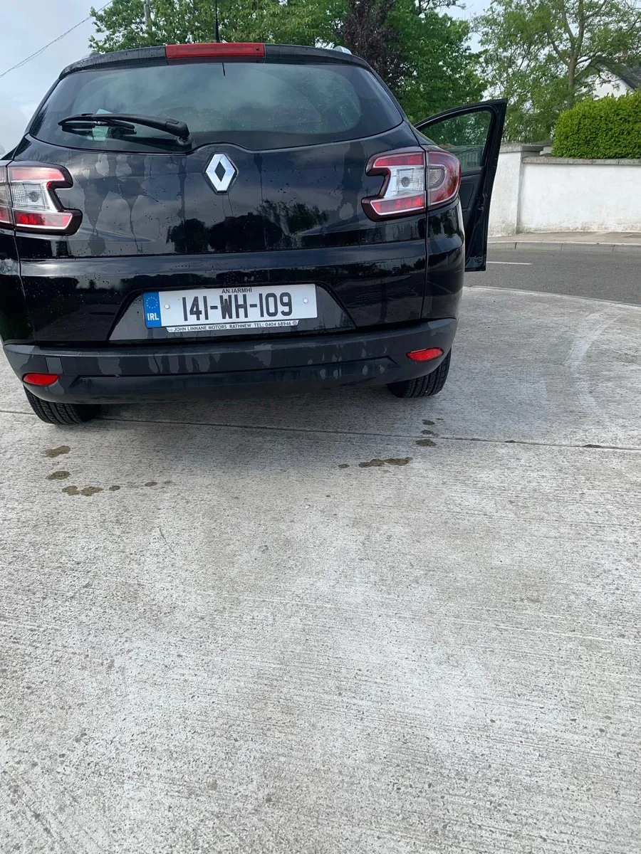 Renault Megane Estate - Image 2