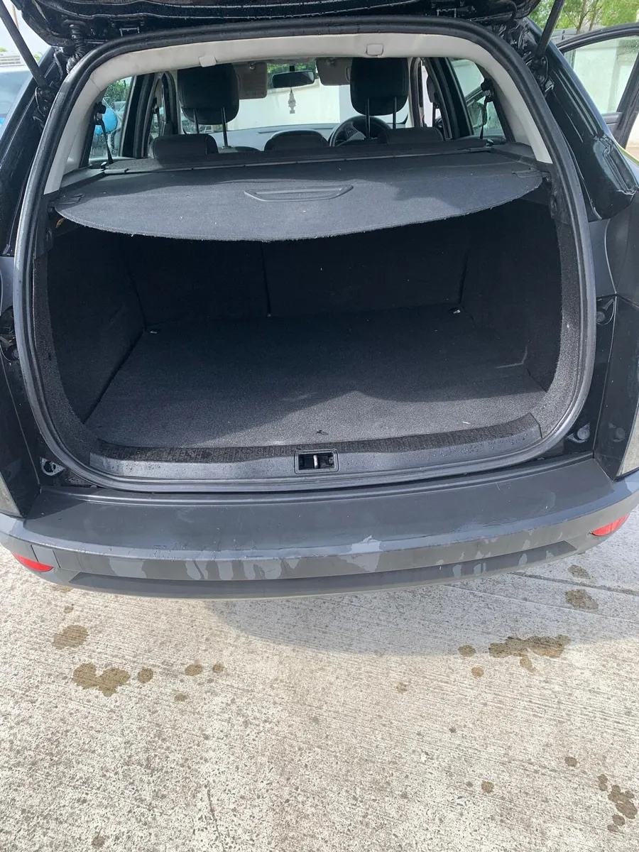Renault Megane Estate - Image 4