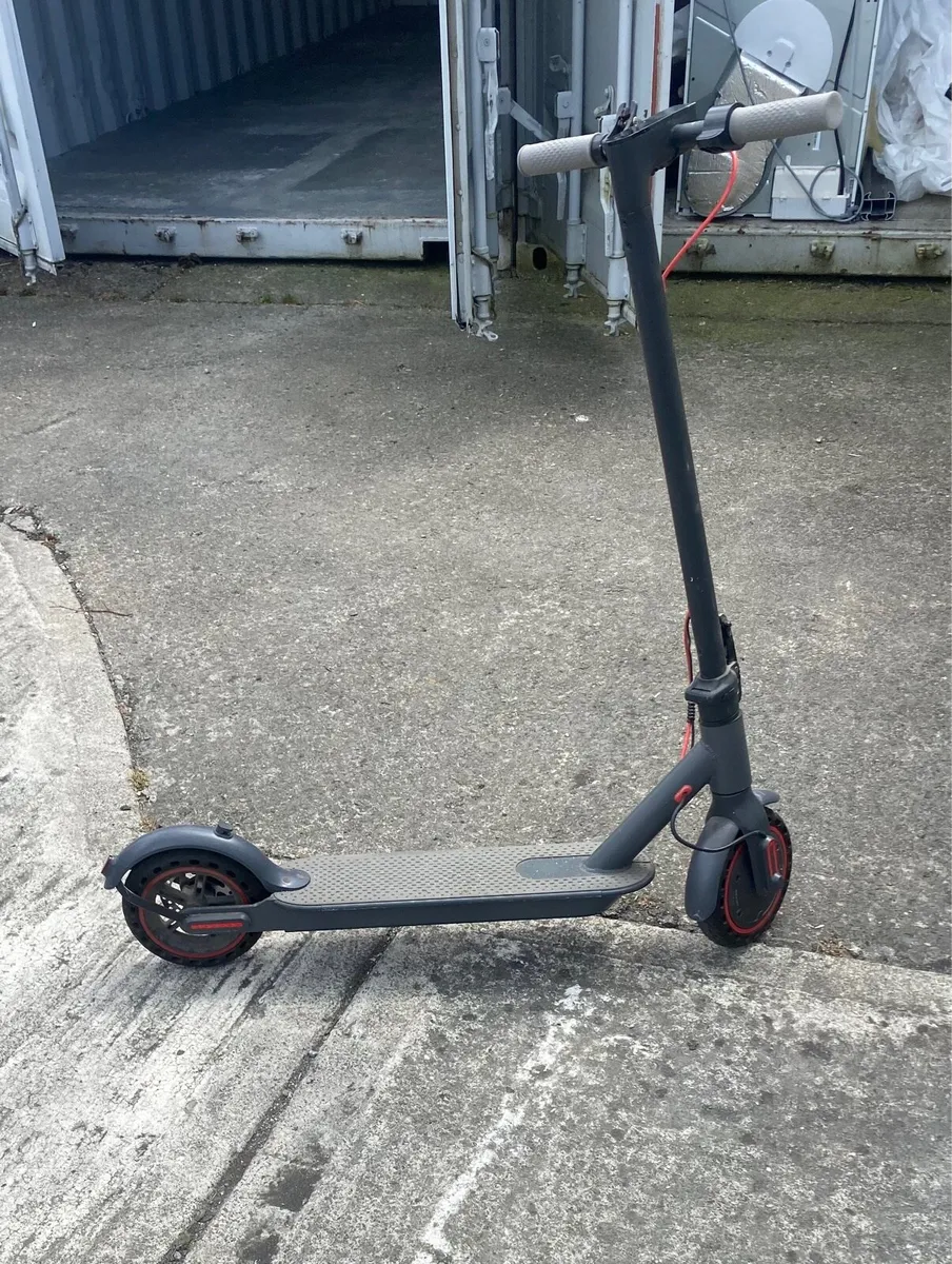 Electric Scooter - Image 2