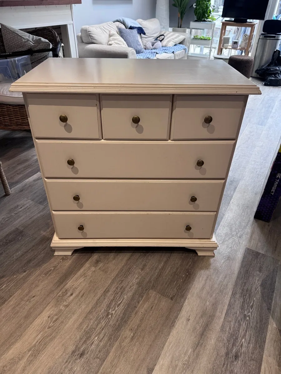 Chest of drawers - Image 1