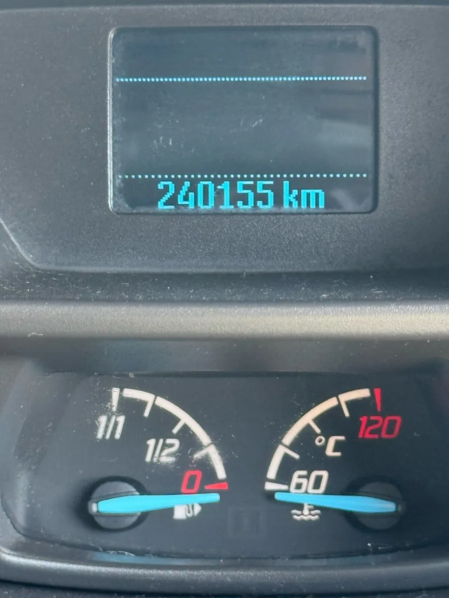 Ford Transit Connect LWB L2H1 - Image 3
