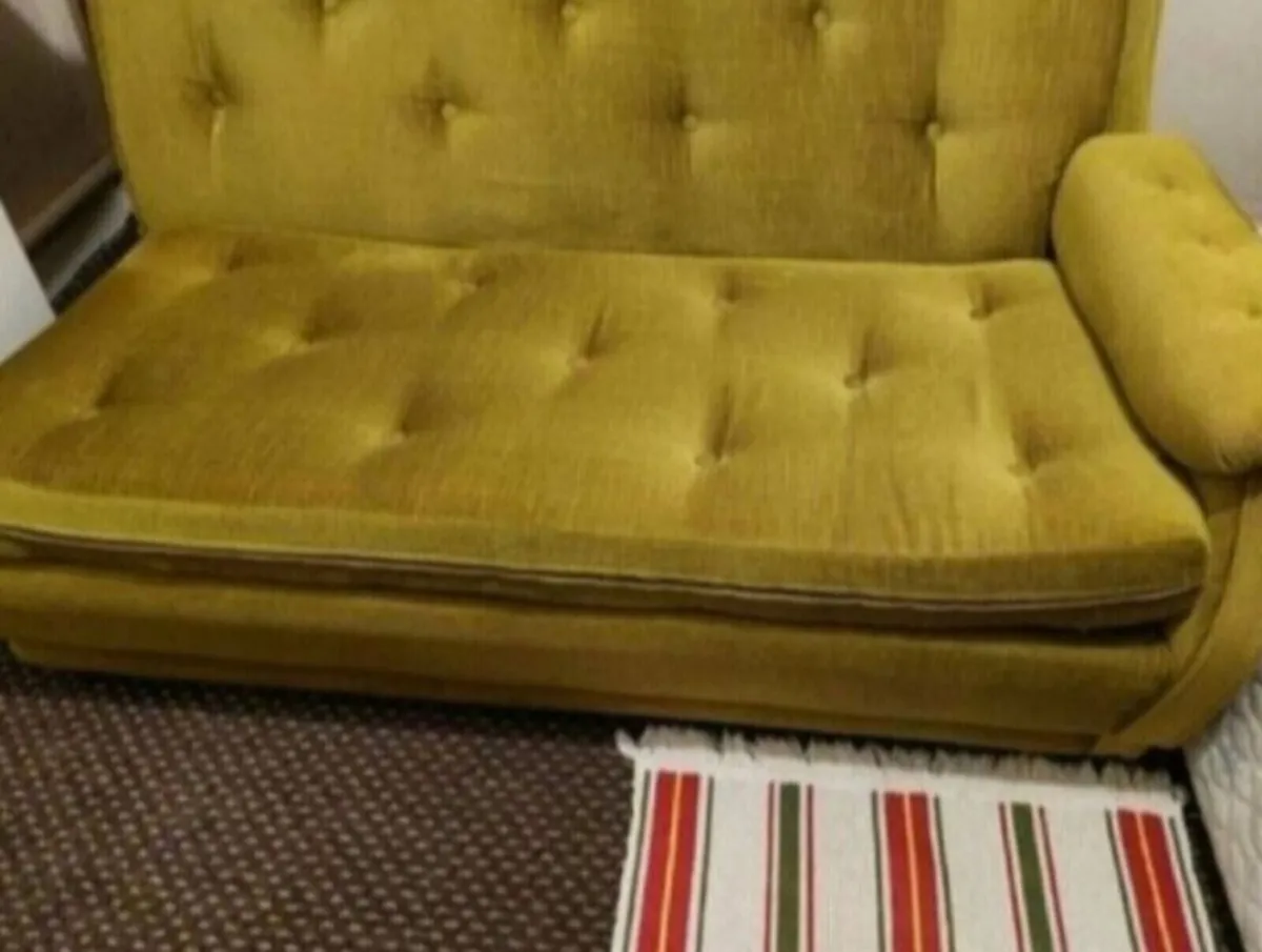 FREE SOFA - Image 3