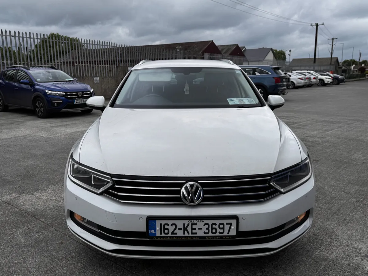 162 VW Passat Estate 2.0TDi Bluemotion - Image 2